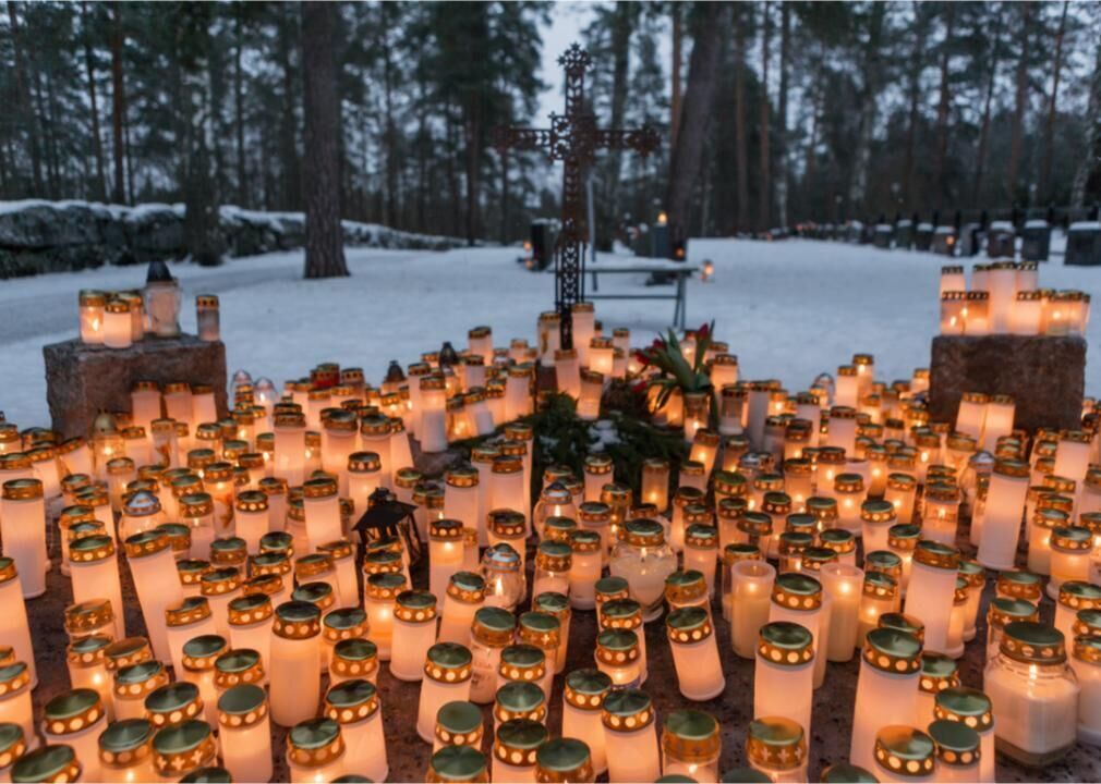 Finland: Candles in the cemetery